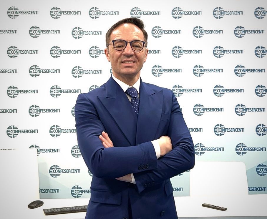 Scontri tra NCC e Taxi: Federnoleggio Confesercenti Campania chiede incontro col Prefetto